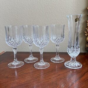 Elegant Crystal d Argues Wine Glass Set and matching vase